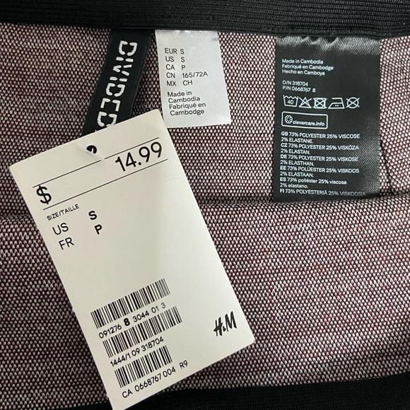 Plaid Mini Skirt - Women's Small - H&M - High-Waisted - Business Casual - Picture 6 of 6